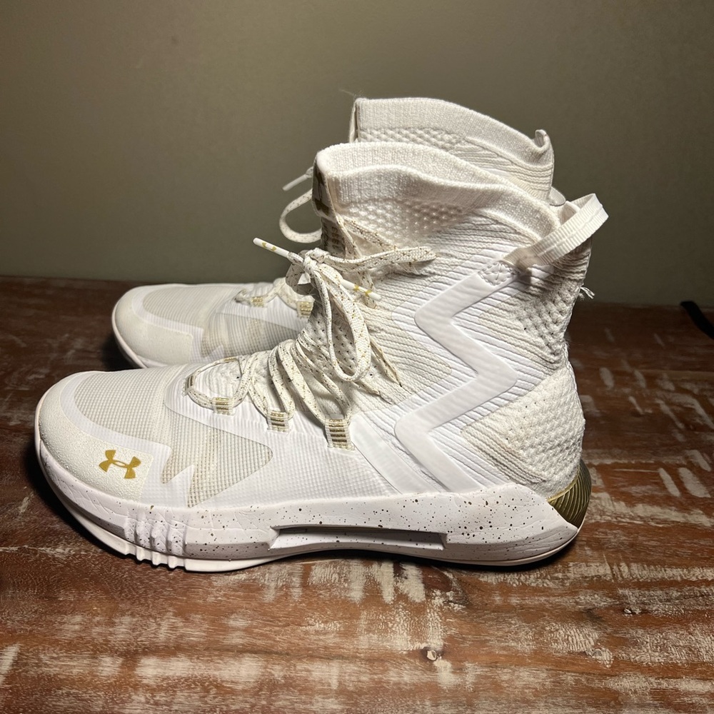 Under Armour Highlight Ace 2.0 Volleyball Shoes